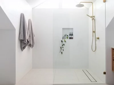 Grubość szyb w kabinie prysznicowe – jaką wybrać?